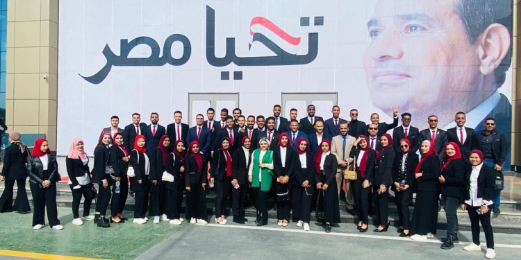 طلاب جامعة أسوان يشاركون بمعرض القاهرة الدولي للكتاب