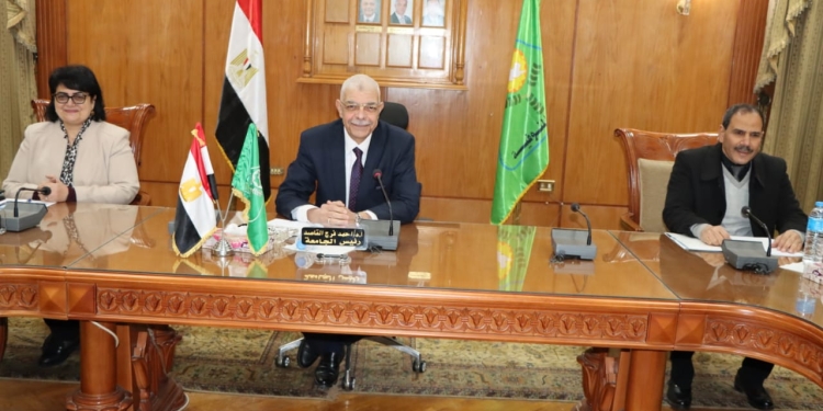 رئيس جامعة المنوفية: مركز الدراسات الاستراتيجية بمثابة بيت خبرة للمحافظة والمجتمع