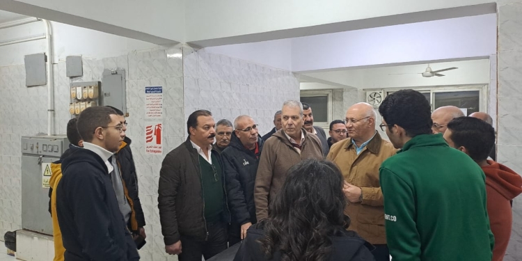 رئيس جامعة بنها يستقبل الفرق المشاركة في "هاكاثون الحكومة الذكية"