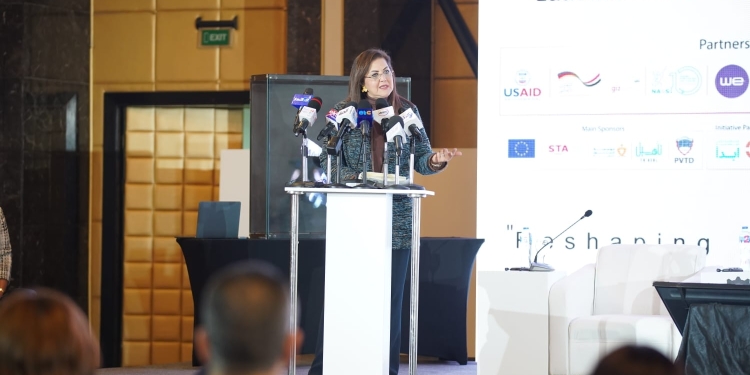 وزيرة التخطيط: نستهدف رفع عدد المنضمين للتعليم الفني لـ 70%