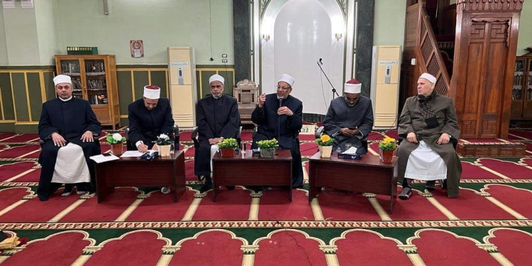 كبار العلماء تحتفي بذكرى "الإسراء والمعراج" بمشاركة طلاب الأزهر الوافدين