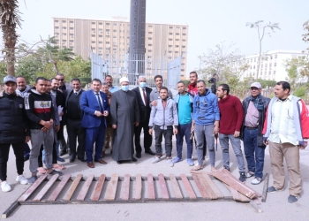 ﻿رئيس جامعة الأزهر يشيد بجهود العاملين في تجميل الحرم الجامعي