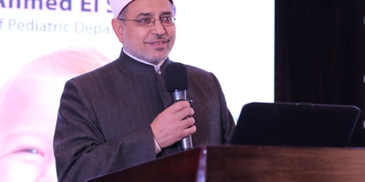 رئيس جامعة الأزهر يهنئ خريجي إعلام الأزهر المنضمين حديثًا لنقابة الصحفيين