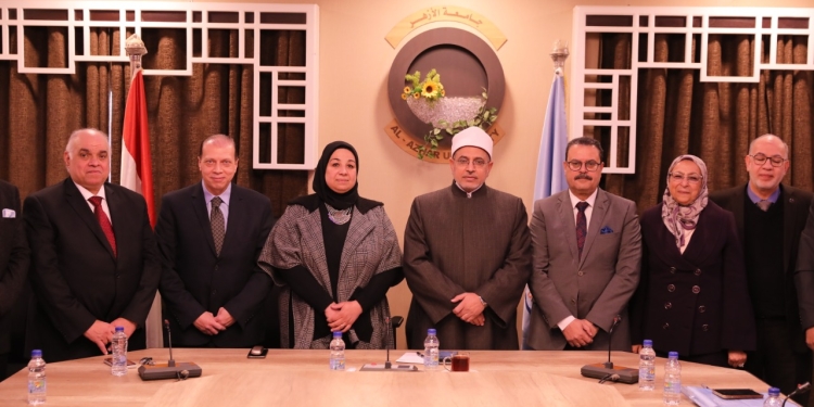 رئيس جامعة الأزهر : الجامعة تقدم خدمات مجتمعية متنوعة وخريجوها ينشرون الوسطية والاعتدال في العالم