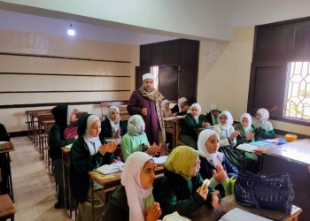 رئيس الشرقية الأزهرية يتفقد انتظام الدراسة بمعاهد إدارة شرق الزقازيق