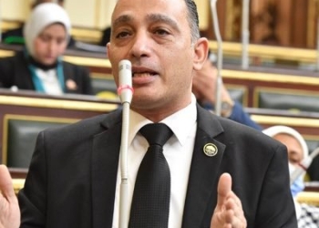 طلب إحاطة لوزير الصحة عن تكليف خريجي الصيدلة