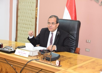 الدكتور مصطفى عبدالخالق رئيس جامعة سوهاج