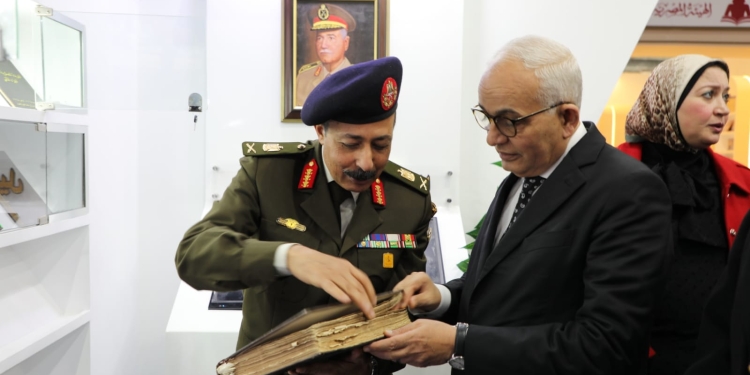 إذاعة أفلام الرسوم المتحركة والمصورة للأطفال على قنوات مدرستنا
