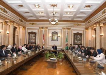 الخشت يعقد لقاء مفتوحا مع مجلس اتحاد طلاب جامعة القاهرة بتشكيله الجديد