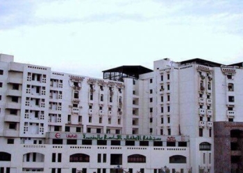 بعد تناولها لقطعة حشيش ... مستشفى أبو الريش تنقذ طفلة عمرها 11 شهر