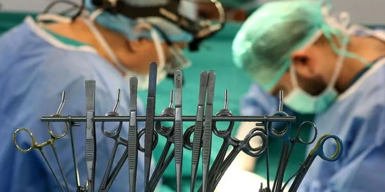 بارقة أمل صحية.. علماء جامعة فرجينيا الأمريكية يحددون جينات أكثر مرض قاتل في العالم