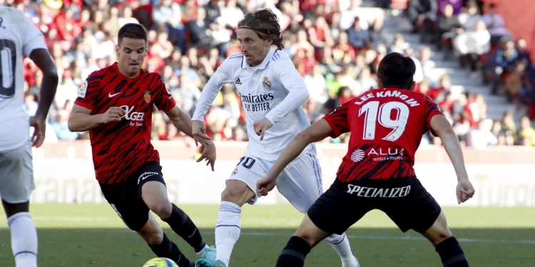 قبل مواجهة الأهلي .. ريال مدريد يتلقى خسارة جديدة في الدوري الإسباني