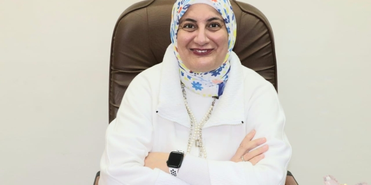 الدكتورة وسام نصر رئيس قسم الإذاعة والتليفزيون بكلية الإعلام جامعة القاهرة