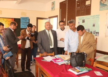 إلغاء تكليف مدير مدرسة والسكرتير وإحالتهم للتحقيق