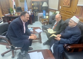 رئيس جامعة الأزهر يشيد بمركز تحقيق النصوص ويوجه بزيادة نتاجه وتنوعه ليشمل مختلف التخصصات