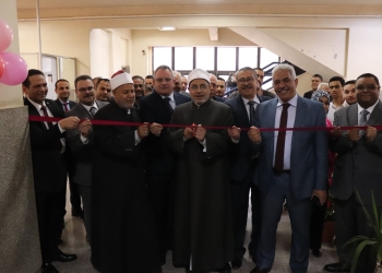 رئيس جامعة الأزهر يفتتح المعمل المتقدم لتطبيقات تخزين الطاقة بكلية العلوم مؤكدًا أنه يسهم في دعم البحث العلمي