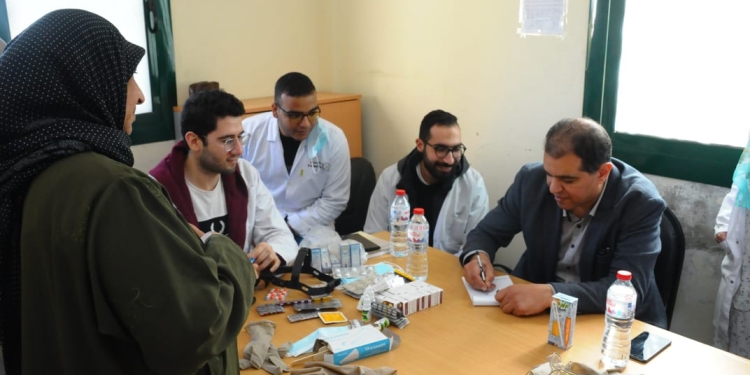 جامعة كفرالشيخ: فحص وعلاج 1692 حالة بالقافلة الطبية للجامعة بقرية سد خميس