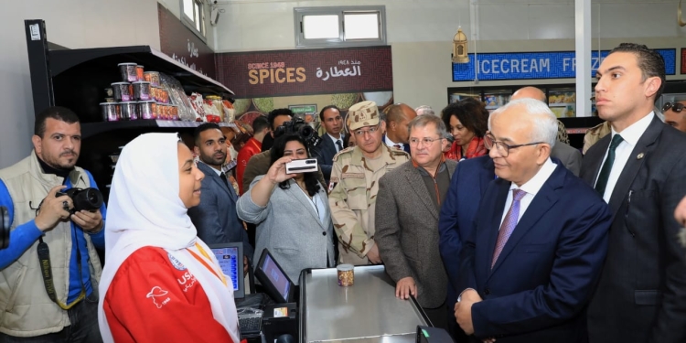 رضا حجازي: أهداف مدارس التكنولوجيا التطبيقية تطبيق المعايير الدولية في التدريس والتقييم والمناهج