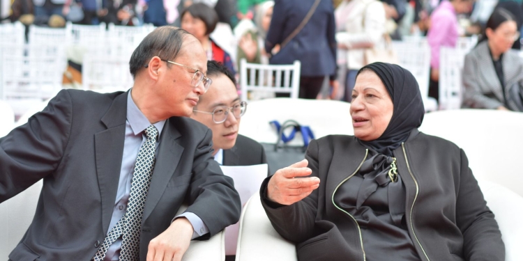 الوزير المفوض للصين بالقاهرة: الرئيسان المصري والصيني يسعيان إلى دفع السلام ودفع عجلة التنمية