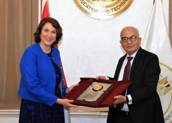 رئيس المجلس التنفيذي لليونسكو تشيد بالطفرة التي يشهدها ملف التعليم المصري 