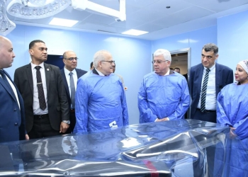 وزير التعليم العالي ورئيس جامعة القاهرة يفتتحان المستشفى الجنوبى بمعهد الأورام لزيادة طاقته الاستيعابية بنسبة 50%