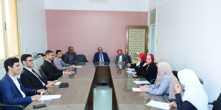 غدًا.. جامعة سوهاج تبدأ فعاليات نموذج محاكاة مجلس الوزراء