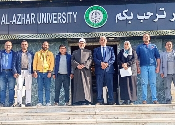 قافلة جامعة الأزهر الطبية تشهد إقبال كبير من مواطني محافظة الوادي الجديد