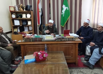 رئيس الشرقية الأزهرية يعقد اجتماعا بموجهي العموم استعدادًا لامتحانات الفصل الدراسي الثاني