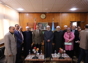 رئيس جامعة الأزهر ومحافظ الشرقية يفتتحان مؤتمر: «معالم الحركة العلمية في الأندلس ودورها في النهضة الأوروبية»