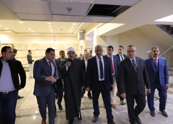 رئيس جامعة الأزهر يتفقد أعمال التجديد والتطوير بمستشفى الحسين الجامعي