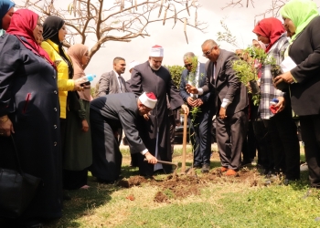 جامعة الأزهر تشارك في المبادرة الرئاسية 100 مليون شجرة مثمرة