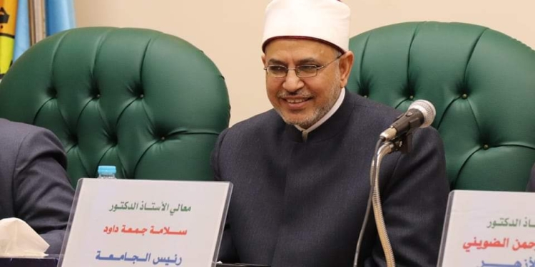 رئيس جامعة الأزهر يهنئ المرأة الأزهرية لحصولها على المراكز الأولى في جائزة التميز الحكومي