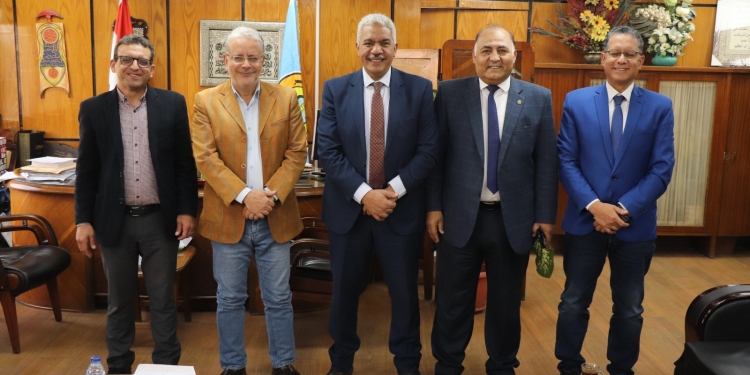 تعاون بين جامعة الأزهر ووزارة الثقافة المصرية بهدف تنمية الوعي والحفاظ على الهوية