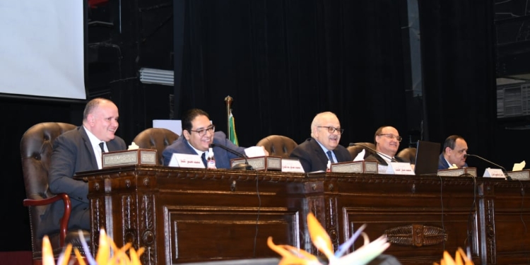 جامعة القاهرة تعتمد مشروع تطوير العلوم الإنسانية والاجتماعية