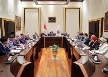 المجلس الأعلى للجامعات يفتح ملف مشكلات أطباء التكليف وسداد مستحقات الدراسات العليا للجامعات