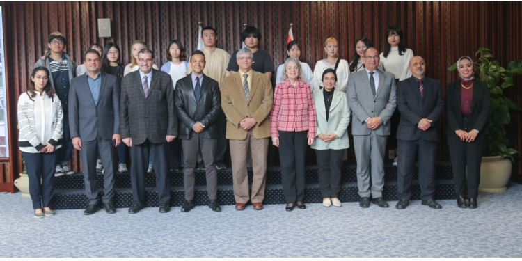 وفد من جامعة Tokai اليابانية يزور الجامعة المصرية اليابانية