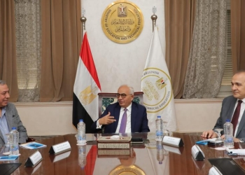 «حجازي» يوجه بإعداد دراسة حول آليات التوسع بمدارس STEM