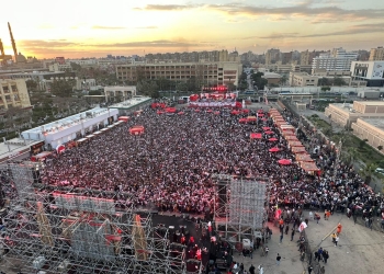 بحضور الآلاف.. حفل ترفيهي مجاني لطلاب جامعة عين شمس| صور