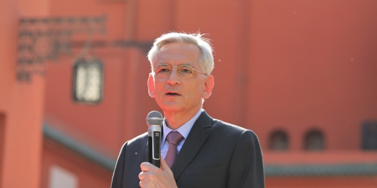 سفير فرنسا بالقاهرة: تطوير تعليم اللغة الفرنسية في مصر وتوفير برامج تدريبية أولوية لباريس