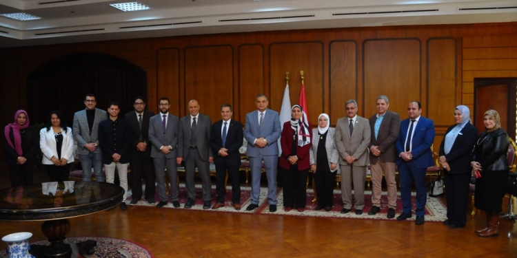 جامعة كفرالشيخ تفتتح مركز القياس والتقويم بالجامعة