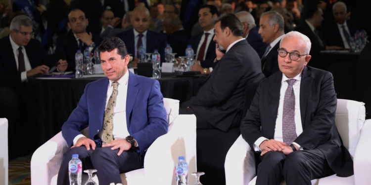 وزير التربية والتعليم: نطمح لمزيد من التعاون بين الجامعات والهيئة العامة لتعليم الكبار