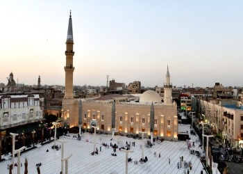 الأوقاف تكشف أبرز القراء في مسجد الحسين 2023... اختيار الحسين مسجدًا مثاليًّا لعام 2022