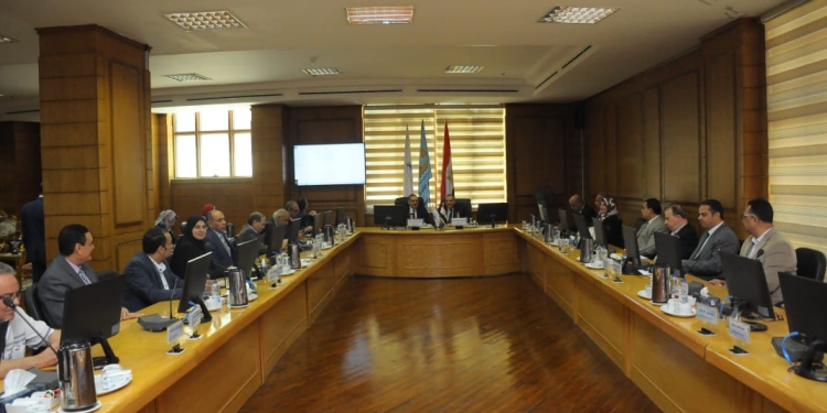 مجلس جامعة كفرالشيخ يستعرض الموضوعات المتعلقة بالعملية التعليمية بالجامعة