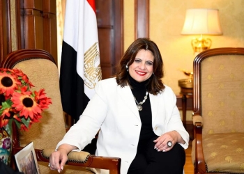 وزارة الهجرة تنشر إرشادات التحويلات المالية وتدبير النقد الأجنبي للطلاب المصريين الدارسين بالخارج