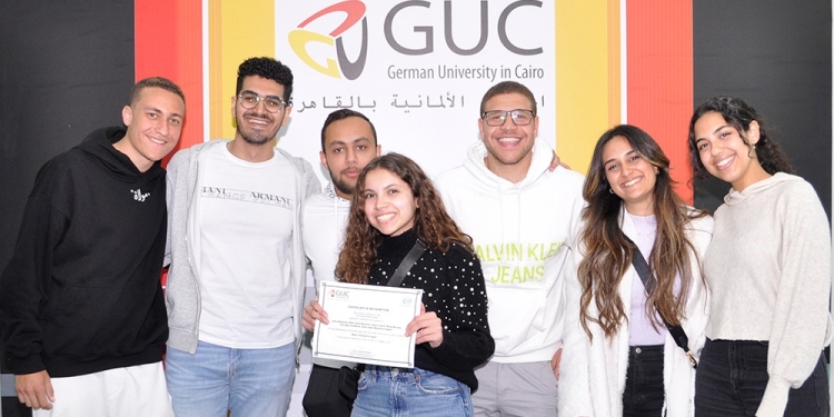 طلاب الالمانية يقدمون الحلول لأزمة المياه والصرف الصحى