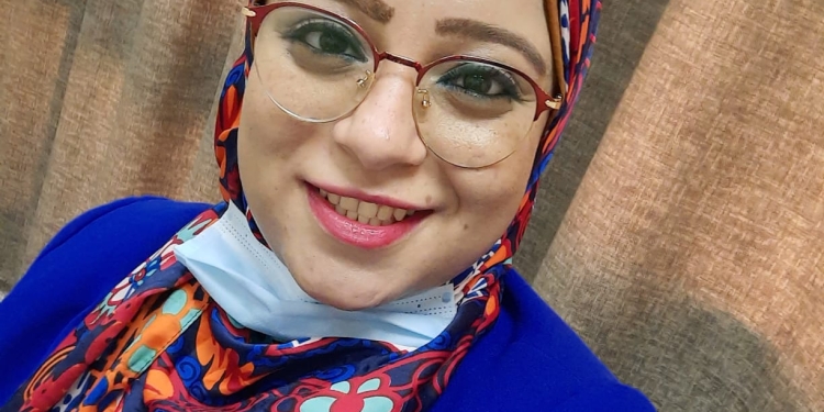 مدرس بـ”إعلام القاهرة”: إعلانات رمضان تفتقد الانفراد والظهور المتكرر للفنانين لم يخدم الفكرة