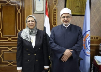 رئيس جامعة الأزهر يهنئ الدكتورة راجية طه لاختيارها نائبًا لرئيس هيئة ضمان الجودة والاعتماد