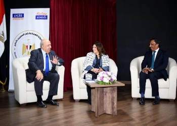 وزيرة الهجرة ولقاء مفتوح مع د ميسرة عبدالله وطلاب المدارس الدولية