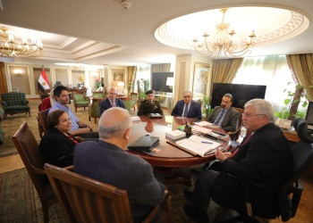 وزير التعليم العالي يلتقي بوفد اللجنة العلمية لإنتاج لقاح كورونا