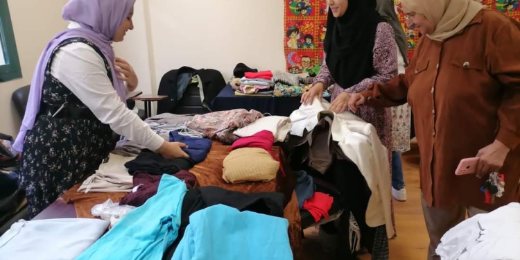 كلية التمريض الأزهر تقيم معرضها الخيري الثالث للطالبات بالمجان